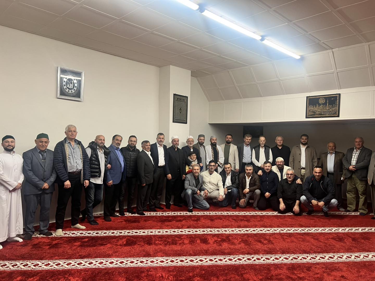 Bif Genk şubesi ailesi iyi bayramlar diler..